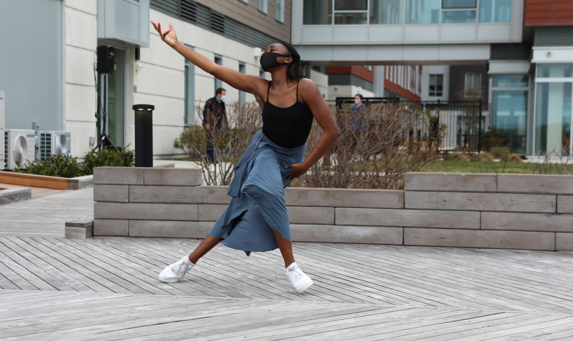 041021_nws_stocktondance